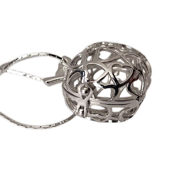 Vintage Apple Pendant Necklace Open Work Filigree Cage Clasp Opens Silver Tone. - Picture 3 of 16